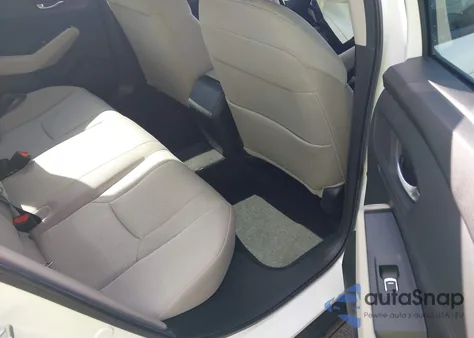 2024 Honda Accord Ex z USA, uszkodzony, nr VIN 1HGCY1F30RA087064